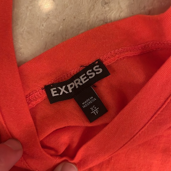 Express top - Picture 2 of 2